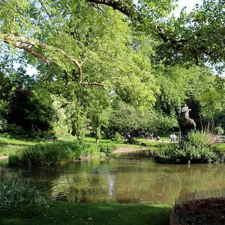 아파트 Bel Au Coeur Des Batignolles 파리