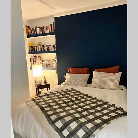 Bel Au Coeur Des Batignolles